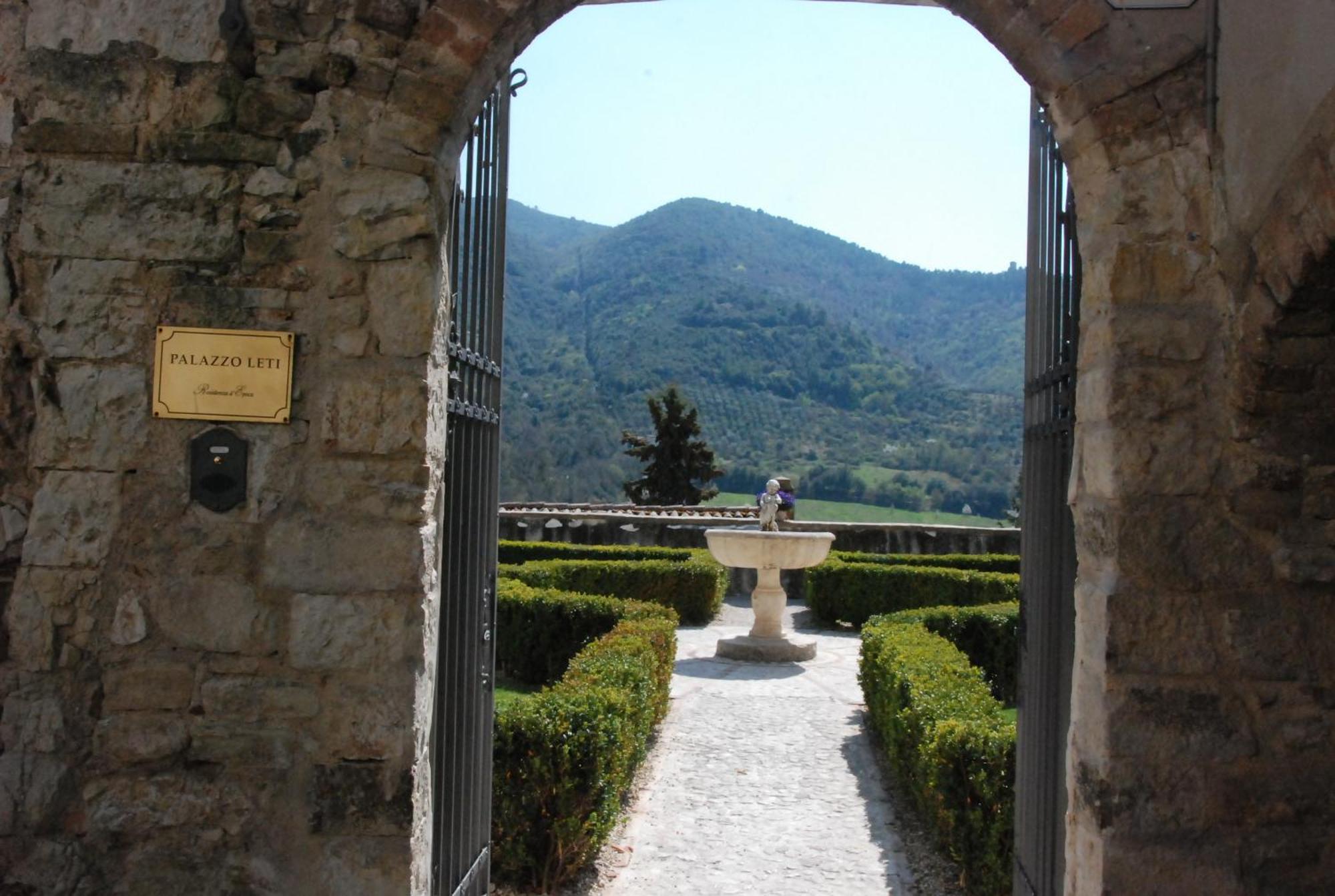 Palazzo Leti Residenza D'Epoca Hotel Spoleto Exterior foto